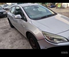 RICAMBI USATI AUTO OPEL Astra J A 17 DTC, A 17 DTE