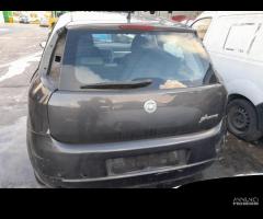 RICAMBI USATI AUTO FIAT Grande Punto 1Â° Serie 199