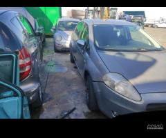 RICAMBI USATI AUTO FIAT Grande Punto 1Â° Serie 199