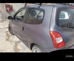 RICAMBI USATI AUTO RENAULT Twingo II serie D4F 772