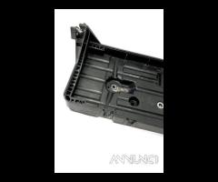 ALLOGGIO BATTERIA VOLKSWAGEN T-Roc Serie 5Q0915321 - 8