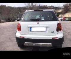 RICAMBI USATI AUTO FIAT Sedici 1Â° Serie D20AA Die