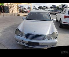 RICAMBI USATI AUTO MERCEDES Classe C Berlina W203