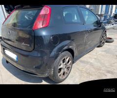 RICAMBI USATI AUTO FIAT Grande Punto 1Â° Serie 199