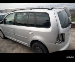 RICAMBI USATI AUTO VOLKSWAGEN Touran 2Â° Serie BMN