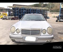 RICAMBI USATI AUTO MERCEDES Classe E Serie (W210)