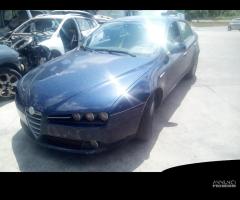 RICAMBI USATI AUTO ALFA ROMEO 159 Berlina Serie (9