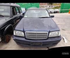 RICAMBI USATI AUTO MERCEDES Classe C Berlina W202