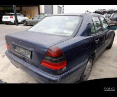 RICAMBI USATI AUTO MERCEDES Classe C Berlina W202