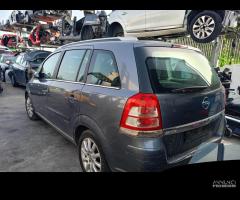 RICAMBI USATI AUTO OPEL Zafira B Z 19 DTL Diesel 1