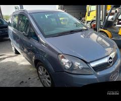 RICAMBI USATI AUTO OPEL Zafira B Z 19 DTL Diesel 1