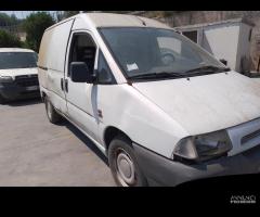 RICAMBI USATI AUTO FIAT Scudo 1Â° Serie DHX (XUD9T - 7