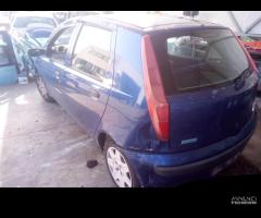 RICAMBI USATI AUTO FIAT Punto Berlina 5P 2Â° Serie