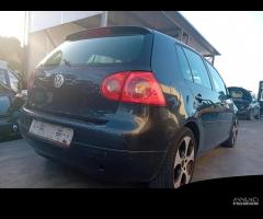 RICAMBI USATI AUTO VOLKSWAGEN Golf 5 Berlina BKC,