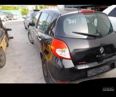 RICAMBI USATI AUTO RENAULT Clio Serie K9K 766 Dies