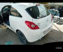 RICAMBI USATI AUTO OPEL Corsa D 3P 1Â° Serie Z 10