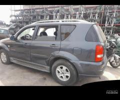 RICAMBI USATI AUTO SSANGYONG Rexton 1Â° Serie D27D