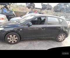 RICAMBI USATI AUTO HYUNDAI i30 Serie D4FB Diesel 1