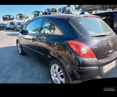 RICAMBI USATI AUTO OPEL Corsa D 3P 1Â° Serie Z 12