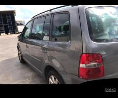 RICAMBI USATI AUTO VOLKSWAGEN Touran 1Â° Serie BKC