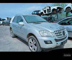 RICAMBI USATI AUTO MERCEDES ML W164 3Â° Serie OM 6