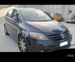 RICAMBI USATI AUTO VOLKSWAGEN Golf 5 Berlina BKD D