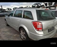 RICAMBI USATI AUTO OPEL Astra H S. Wagon Z 16 XER