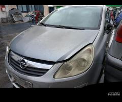 RICAMBI USATI AUTO OPEL Corsa D 5P 1Â° Serie Z 12