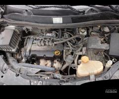 RICAMBI USATI AUTO OPEL Corsa D 5P 1Â° Serie Z 12