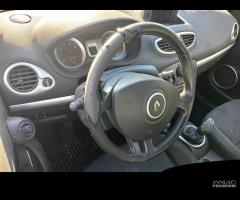 RICAMBI USATI AUTO RENAULT Clio Serie D4F 740 Bifu