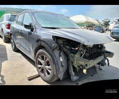 RICAMBI USATI AUTO FORD Kuga Serie (DFK) BJDA Dies