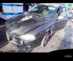 RICAMBI USATI AUTO ALFA ROMEO 147 Serie (937) (00>