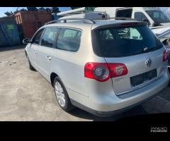 RICAMBI USATI AUTO VOLKSWAGEN Passat Variant 4Â° S - 6