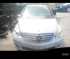 RICAMBI USATI AUTO MERCEDES Classe B W245 1Â° Seri