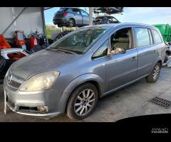 RICAMBI USATI AUTO OPEL Zafira B Z 19 DTL Diesel 1