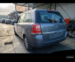 RICAMBI USATI AUTO OPEL Zafira B Z 19 DTL Diesel 1