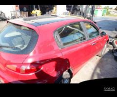 RICAMBI USATI AUTO ALFA ROMEO 147 Serie (937) (00>