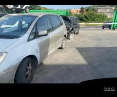 RICAMBI USATI AUTO TOYOTA Corolla Verso 1Â° Serie