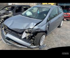 RICAMBI USATI AUTO FIAT Punto EVO 199 A4.000 Benzi