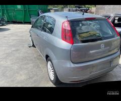 RICAMBI USATI AUTO FIAT Punto EVO 199 A4.000 Benzi