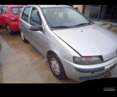 RICAMBI USATI AUTO FIAT Punto Berlina 5P 2Â° Serie