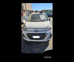 RICAMBI USATI AUTO HYUNDAI i10 2Â° Serie G3LA Benz