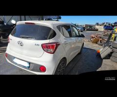 RICAMBI USATI AUTO HYUNDAI i10 2Â° Serie G3LA Benz