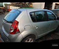 RICAMBI USATI AUTO DACIA Sandero 1Â° Serie K7J 714