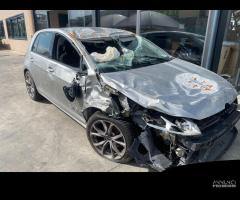 RICAMBI USATI AUTO VOLKSWAGEN Golf 7 Berlina CJZA