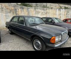 DISPONIBILI RICAMBI AUTO MERCEDES 200 1996 2.0 BZ