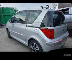 RICAMBI USATI AUTO PEUGEOT 1007 1a Serie 8HX (DV4T