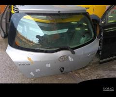 portellone posteriore toyota yaris 2°s 2005 a 2011