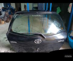 portellone posteriore toyota yaris 2°s 2005 a 2011