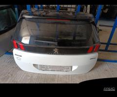 portellone posteriore peugeot 5008